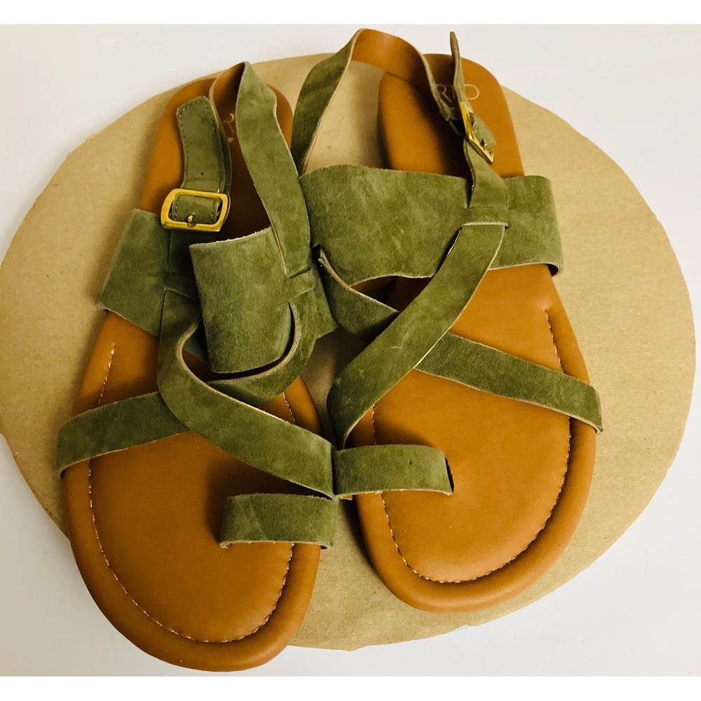 Sarto Gia Sandals Womens 9.5M Olive Green Excellent Suede Strappy Toe Loop Flat